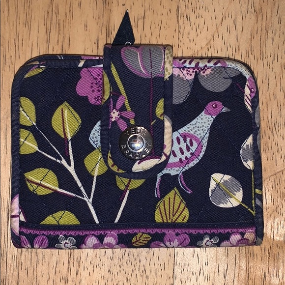 Vera Bradley wallet💜 - Picture 1 of 7